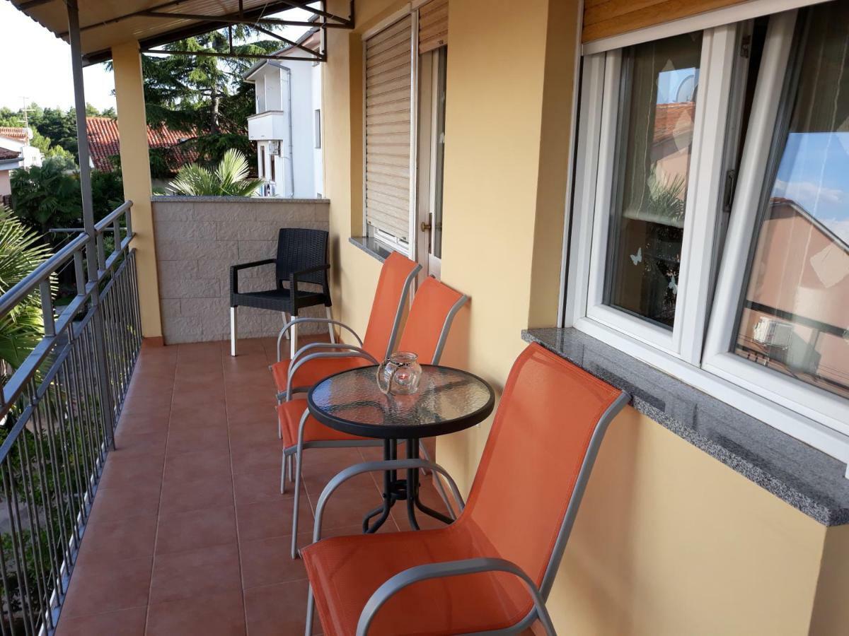 Apartment Matea Ровінь Екстер'єр фото